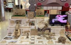 Франшиза UGEARS: Новогодние торговые островки