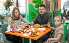 Франшиза Съем слона: Столовая