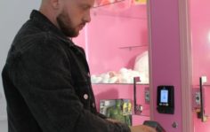 Франшиза Папа ну купи: Сеть магазинов самообслуживания по продаже трендовых детских игрушек