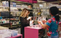 Франшиза Nail Radosty: Сеть магазинов товара для маникюра и педикюра