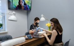 Франшиза NailMaker Bar: Сеть студий ногтевого сервиса