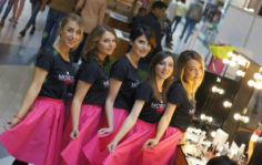 Франшиза Model’e beauty bar: Сеть салонов красоты в формате "островков"