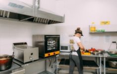Франшиза Царь-Картошка: Продажа печеного картофеля на фуд-корт