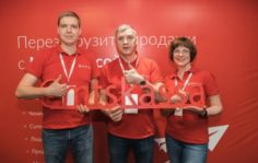 сотрудники франшизы МТС касса