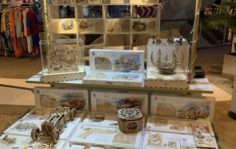 Франшиза UGEARS: Новогодние торговые островки
