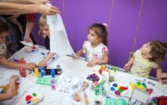 Франшиза English Preschool Discovery: Сеть билингвальных садов и клубов c погружением в языковую среду