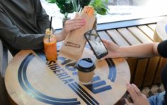 Франшиза Лаваш: Точки по продаже шаурмы и собственное мобильное приложение